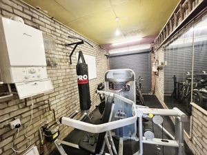 Garage- click for photo gallery